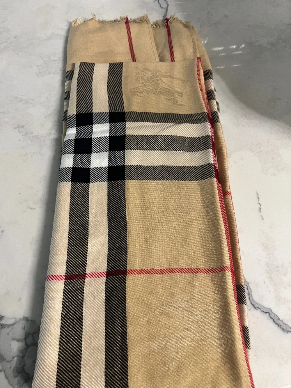 Burberry Beige Black White Check Fringe Scarf with Red Trim - Picture 3 of 5